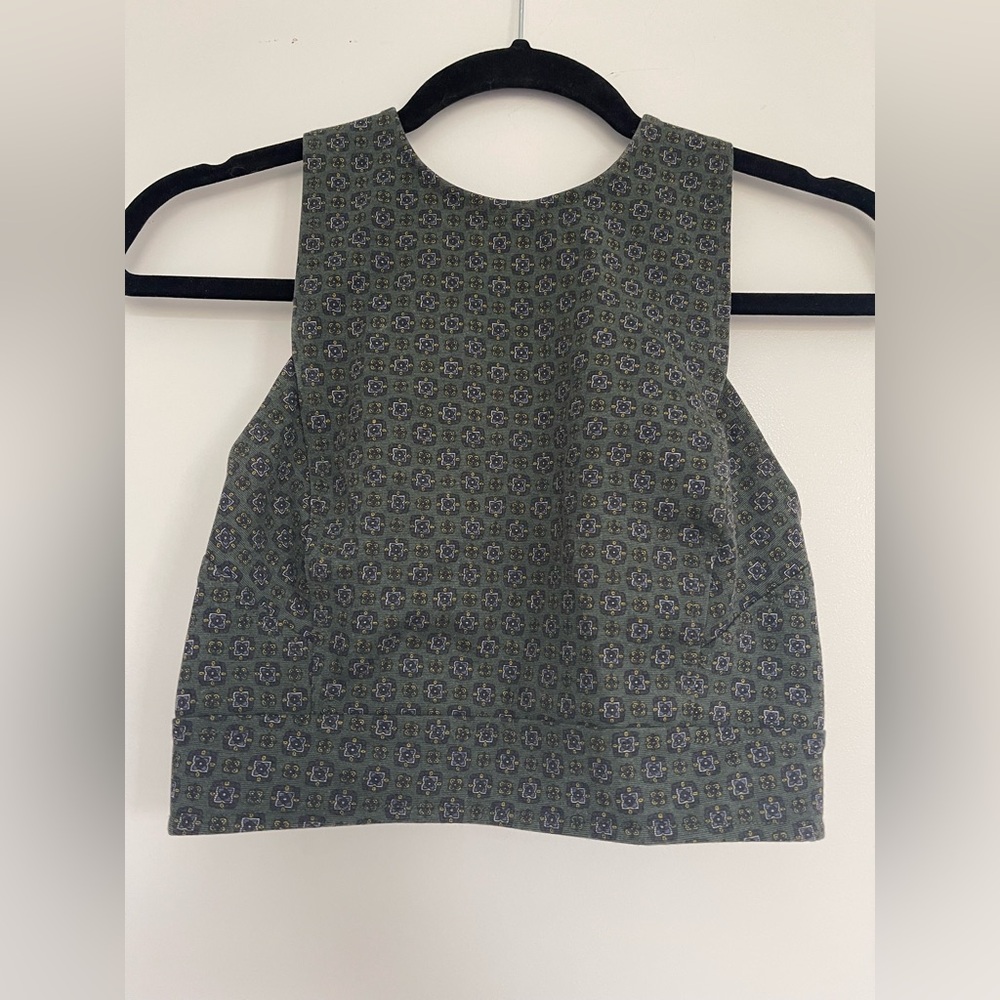 Cooperative Crop Top